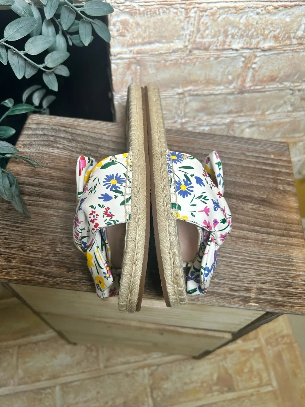 Kate Spade Geneva Garden Bouquet Floral Bow Espadrille Slide Sandals Size 9